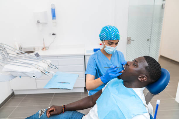 Best Emergency Tooth Extraction in Tolono, IL